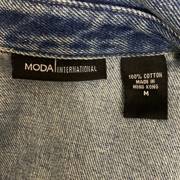 Moda International / Victoria’s Secret Jean Jacket - Size M - Pristine Condition - Picture 2 of 4